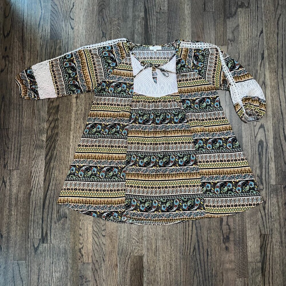 Umgee Multi-Colored Paisley 3/4 Sleeve with Lace Tunic‎ Dress Size XL NWOT